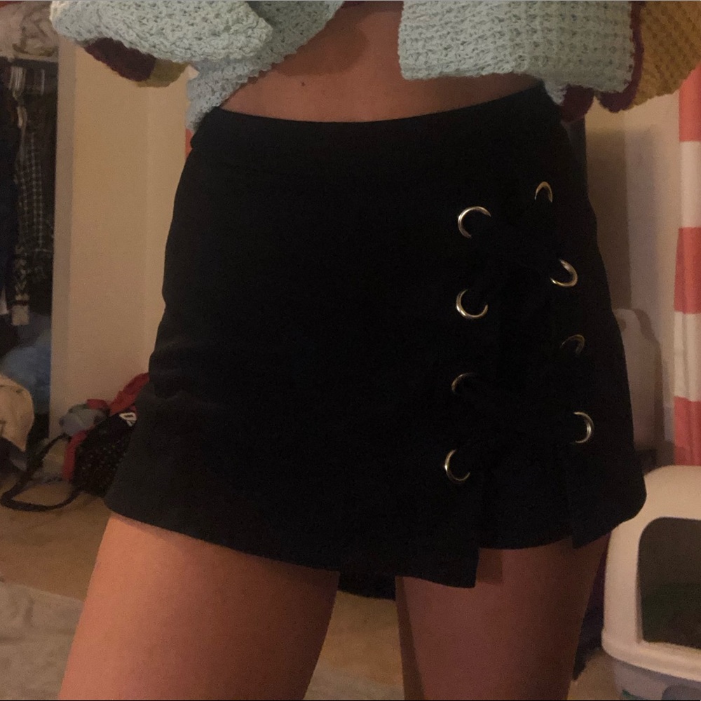 High waisted black skort
